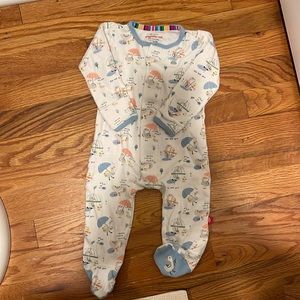 Magnetic Me 3/6 month sleeper